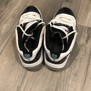 Nike Air Jordan Retro 11